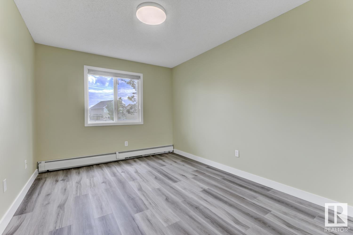 Photo 17 of 214 111 Edwards Dr Sw, Edmonton AB