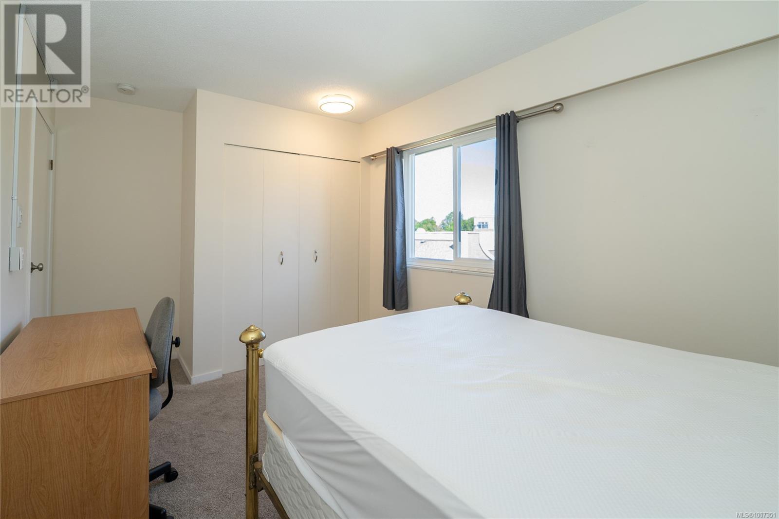 Photo 18 of 401 1188 Yates St, Victoria BC
