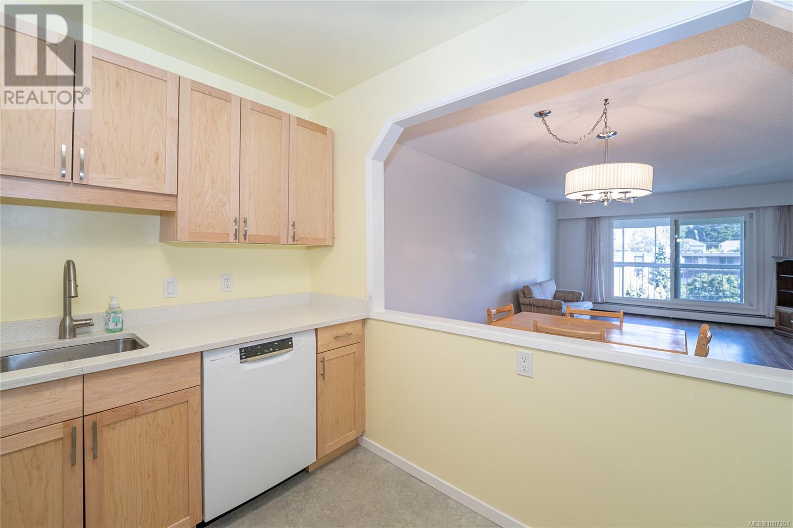Photo 25 of 401 1188 Yates St, Victoria BC