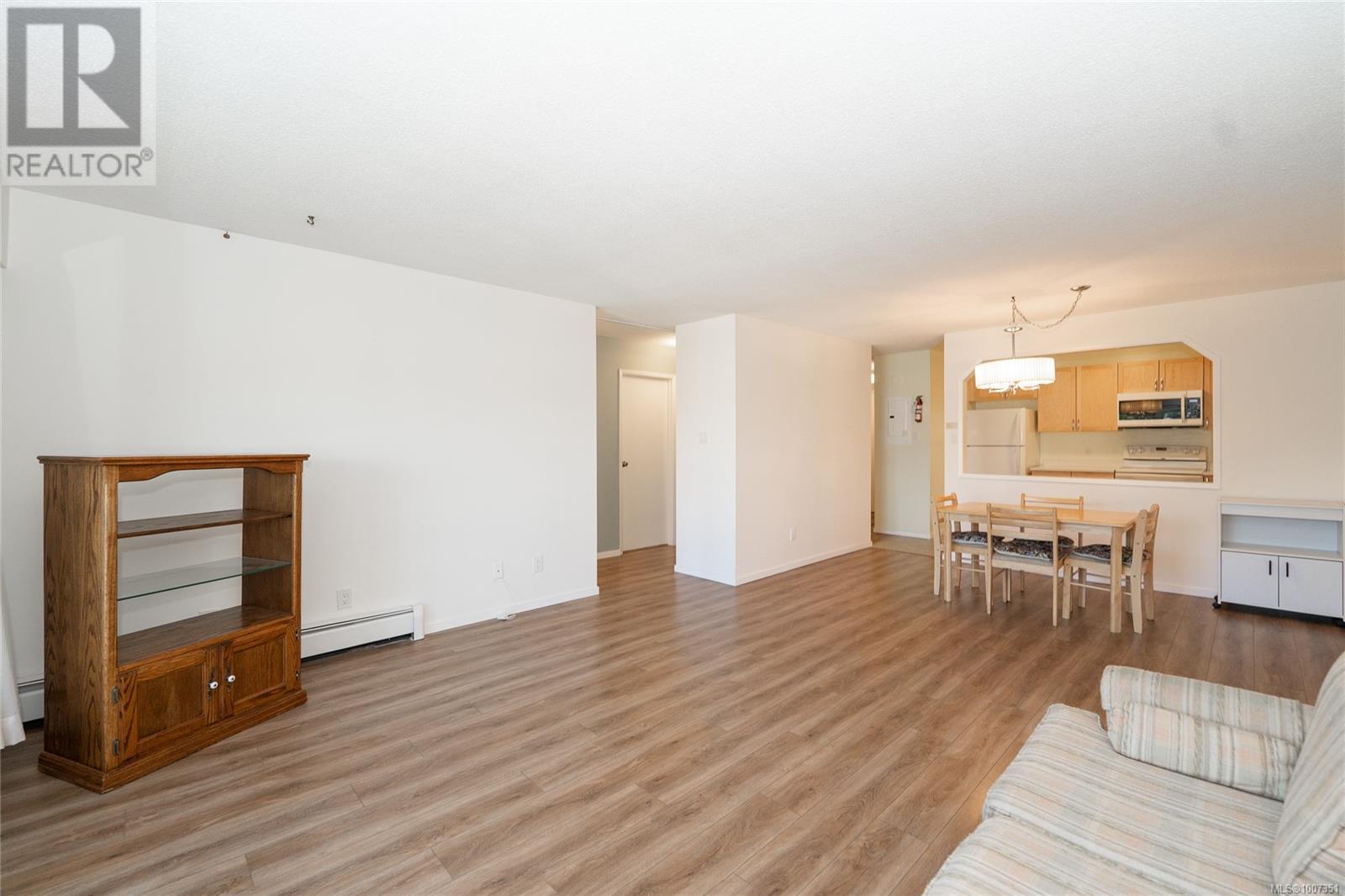 Photo 14 of 401 1188 Yates St, Victoria BC
