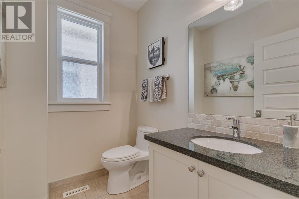 Single Family House for Sale in   Avenue SW Cliff Bungalow Calgary 
