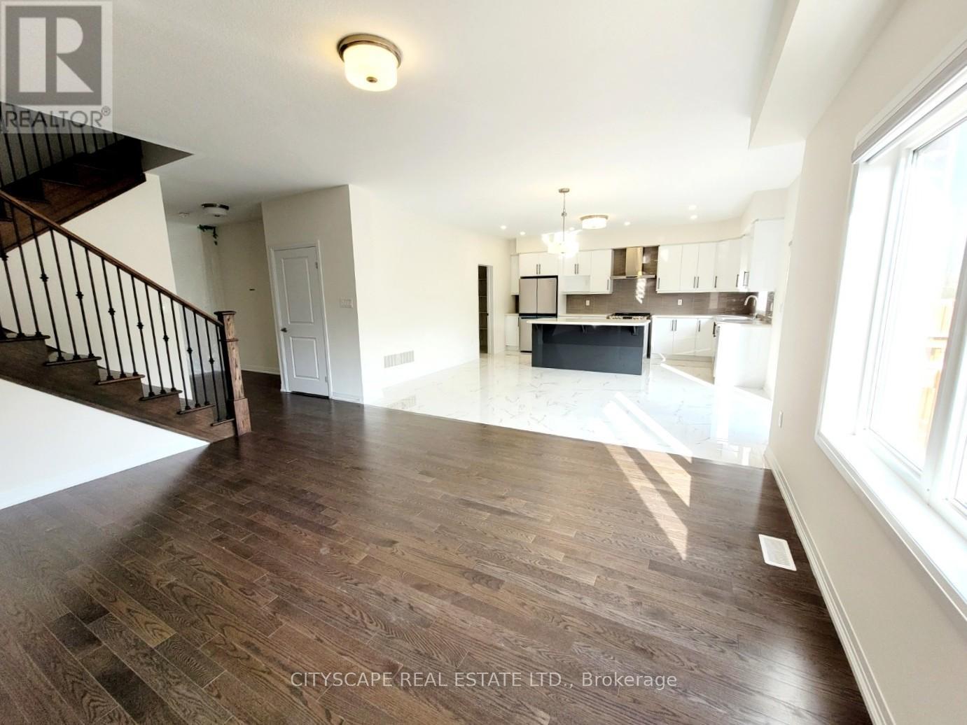 Photo 39 of 7 Stauffer Road, Brantford ON