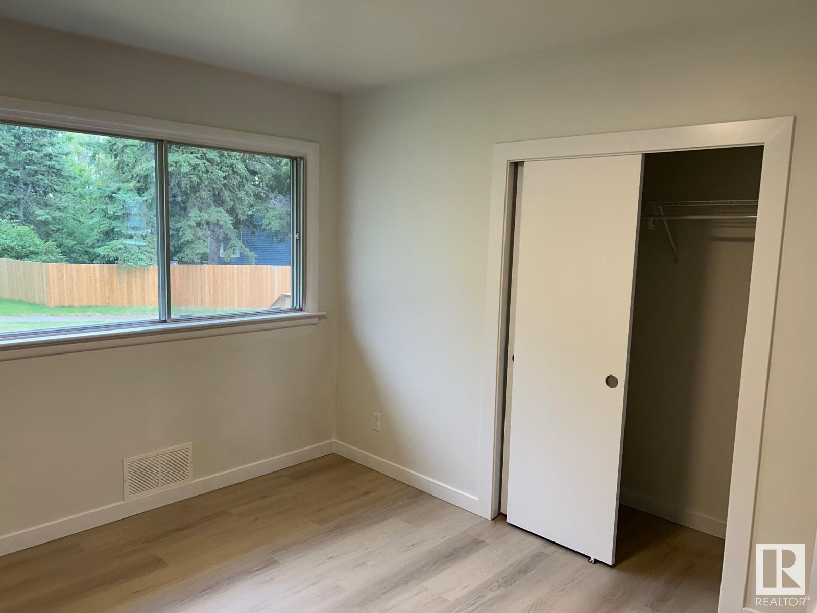 Photo 12 of 14 Obrien Dr, Fort Saskatchewan AB