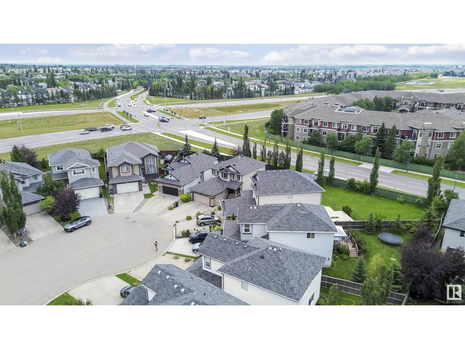 Photo 44 of 2435 Hagen Way Nw Nw, Edmonton AB