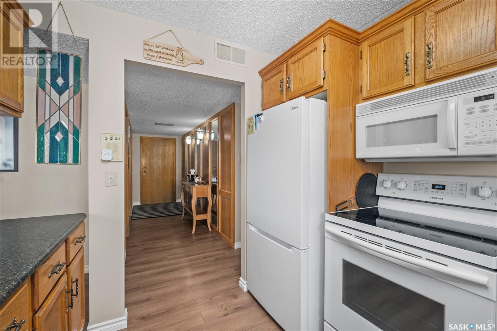 Photo 3 of 2 A 516 River Street E, Prince Albert SK