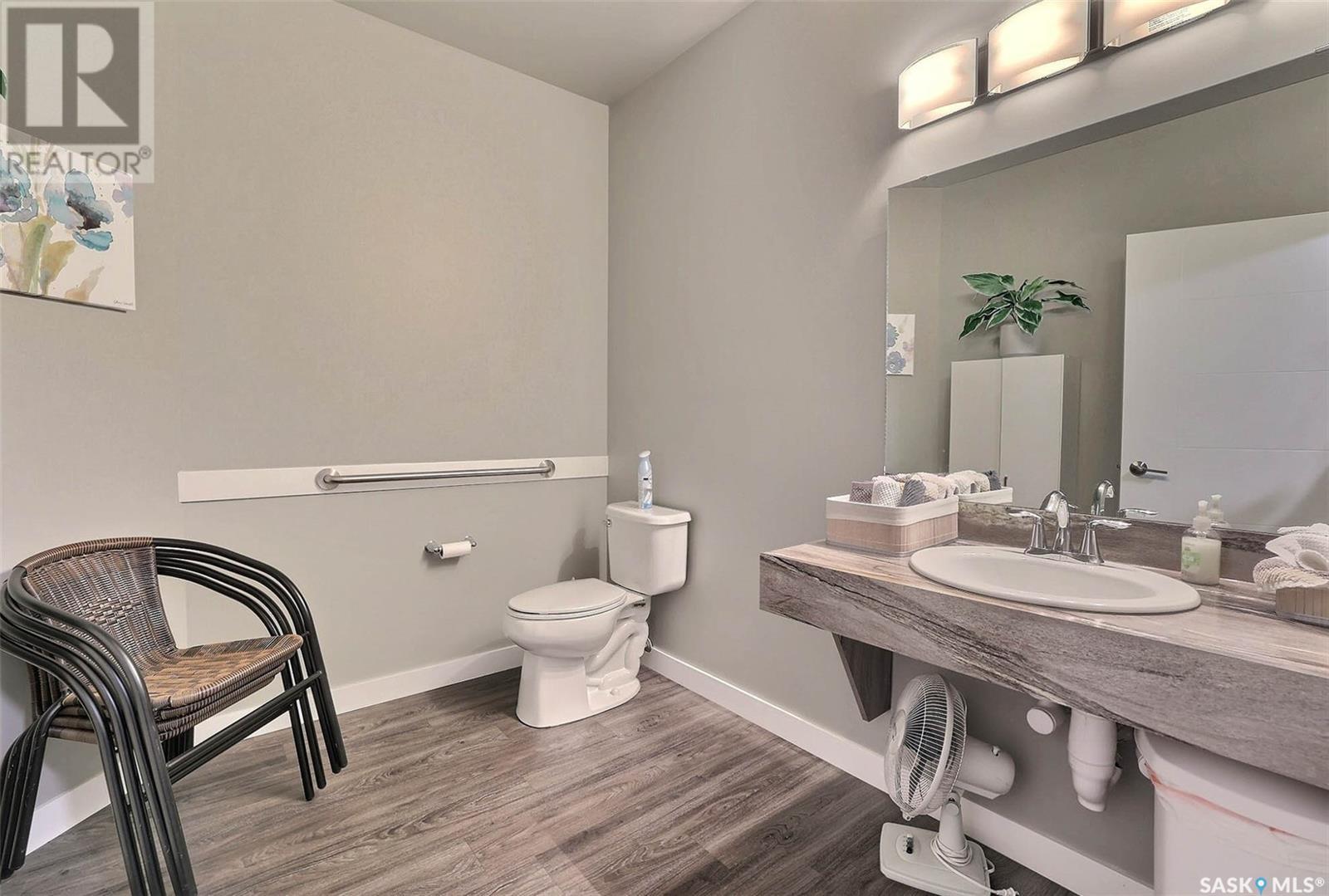 Photo 36 of 314 1700 Badham Boulevard, Regina SK