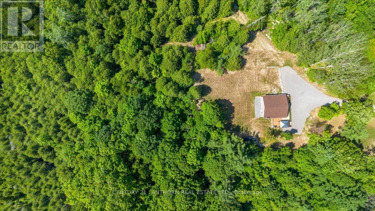 Photo 43 of 101 Thompson Road, Centre Hastings ON