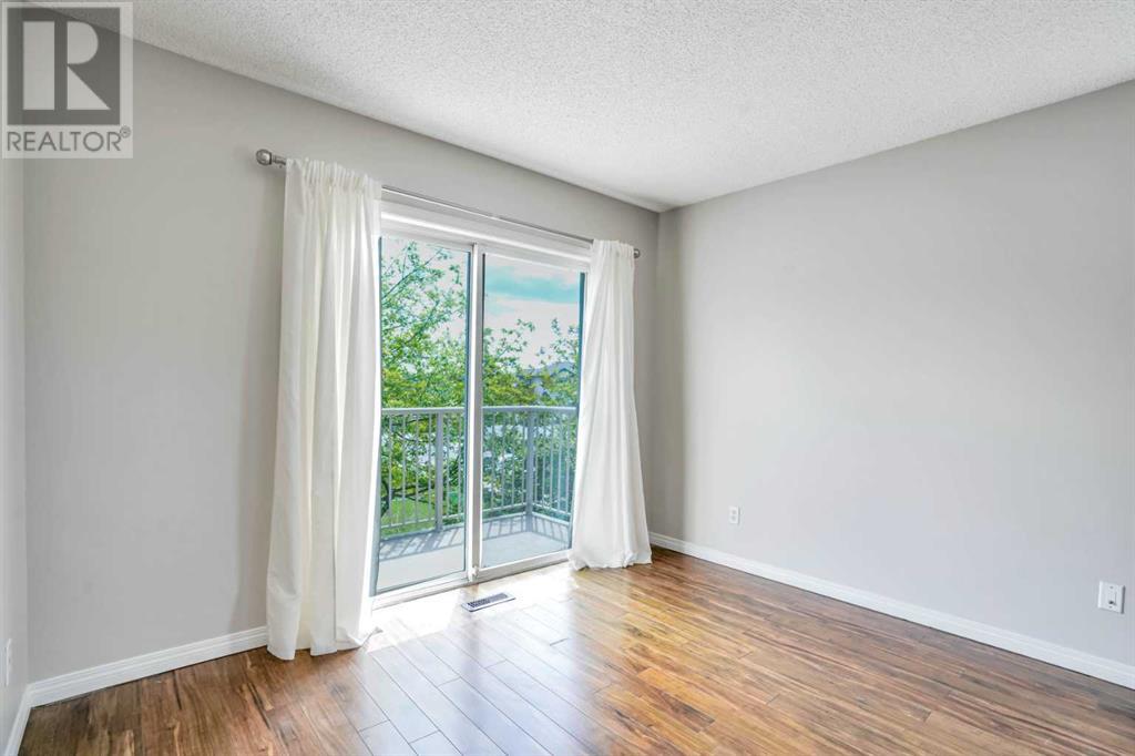 Photo 33 of 4 Citadel Point Nw, Calgary AB
