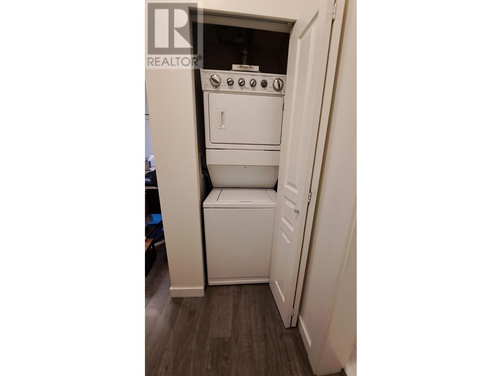 Photo 13 of 117 9399 Alexandra Road, Richmond BC