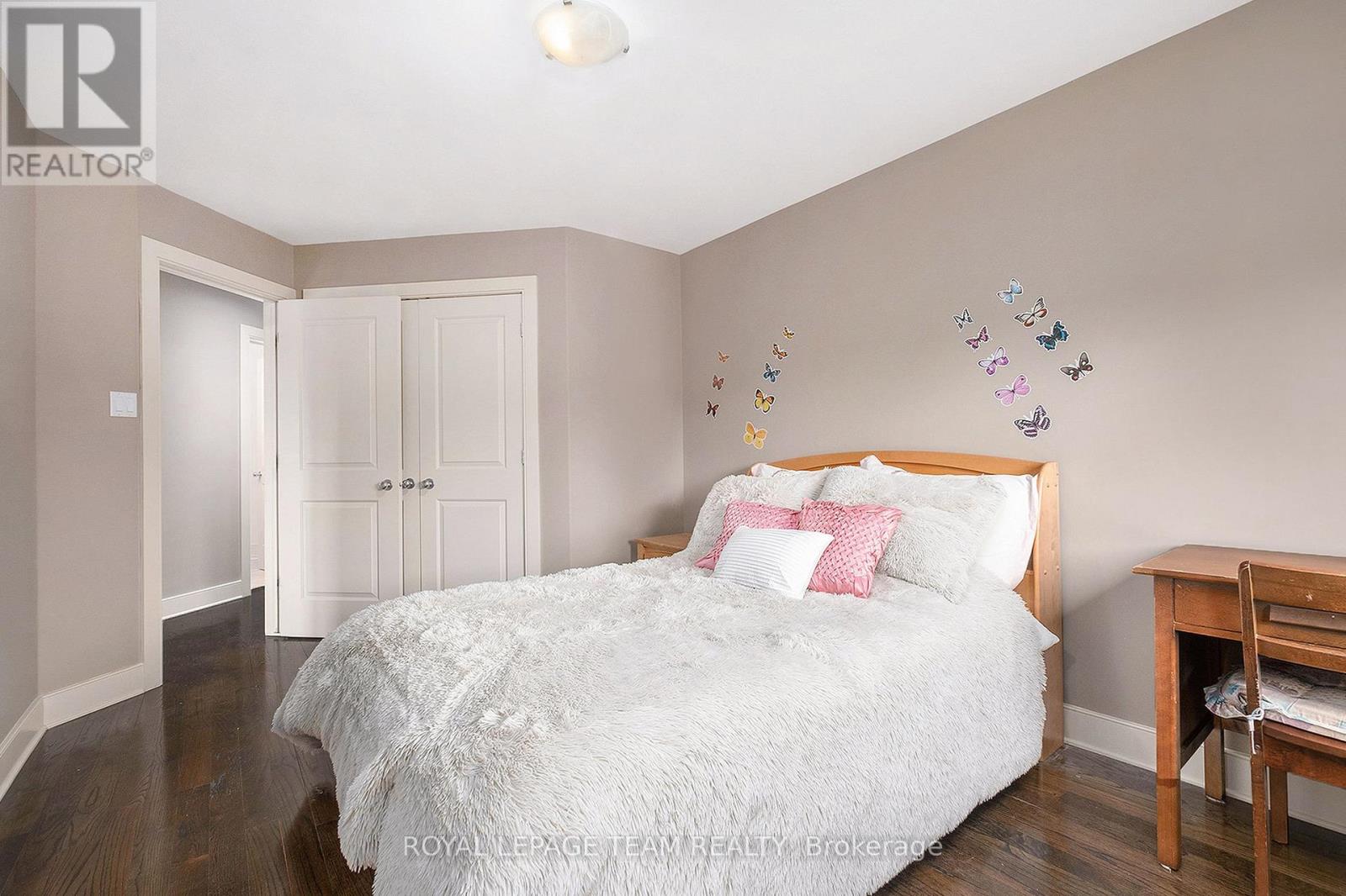 Photo 13 of 5386 Mansel Crescent, Ottawa ON