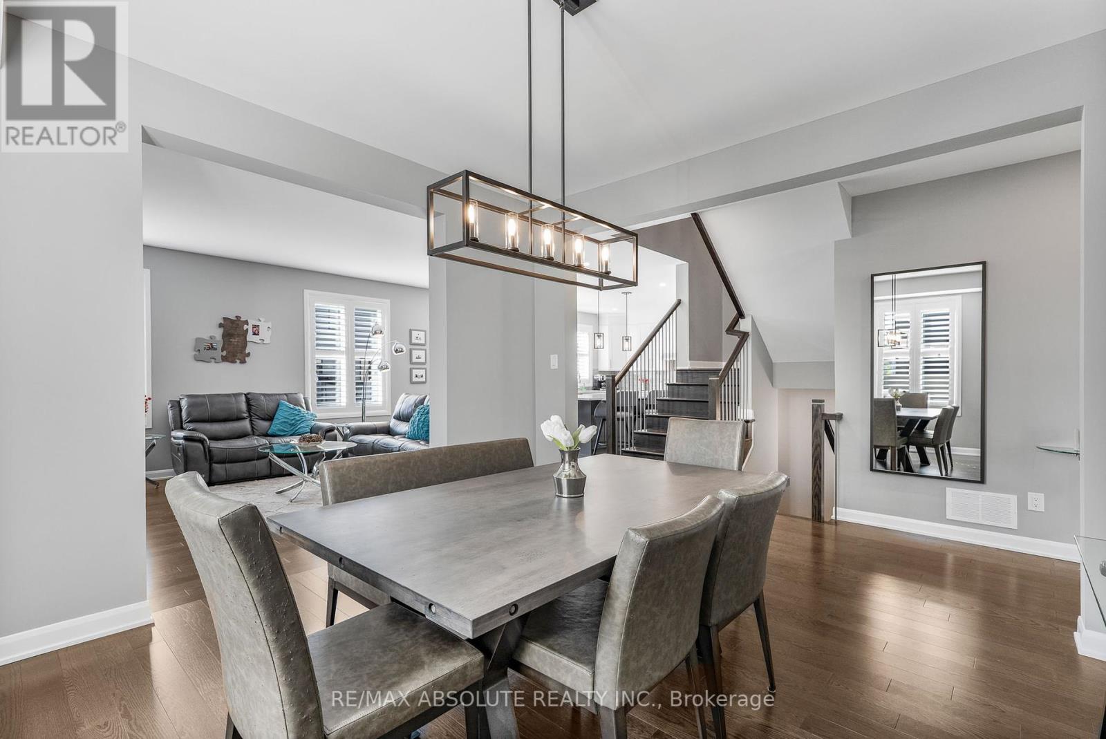 Photo 21 of 710 Coast Circle, Ottawa ON