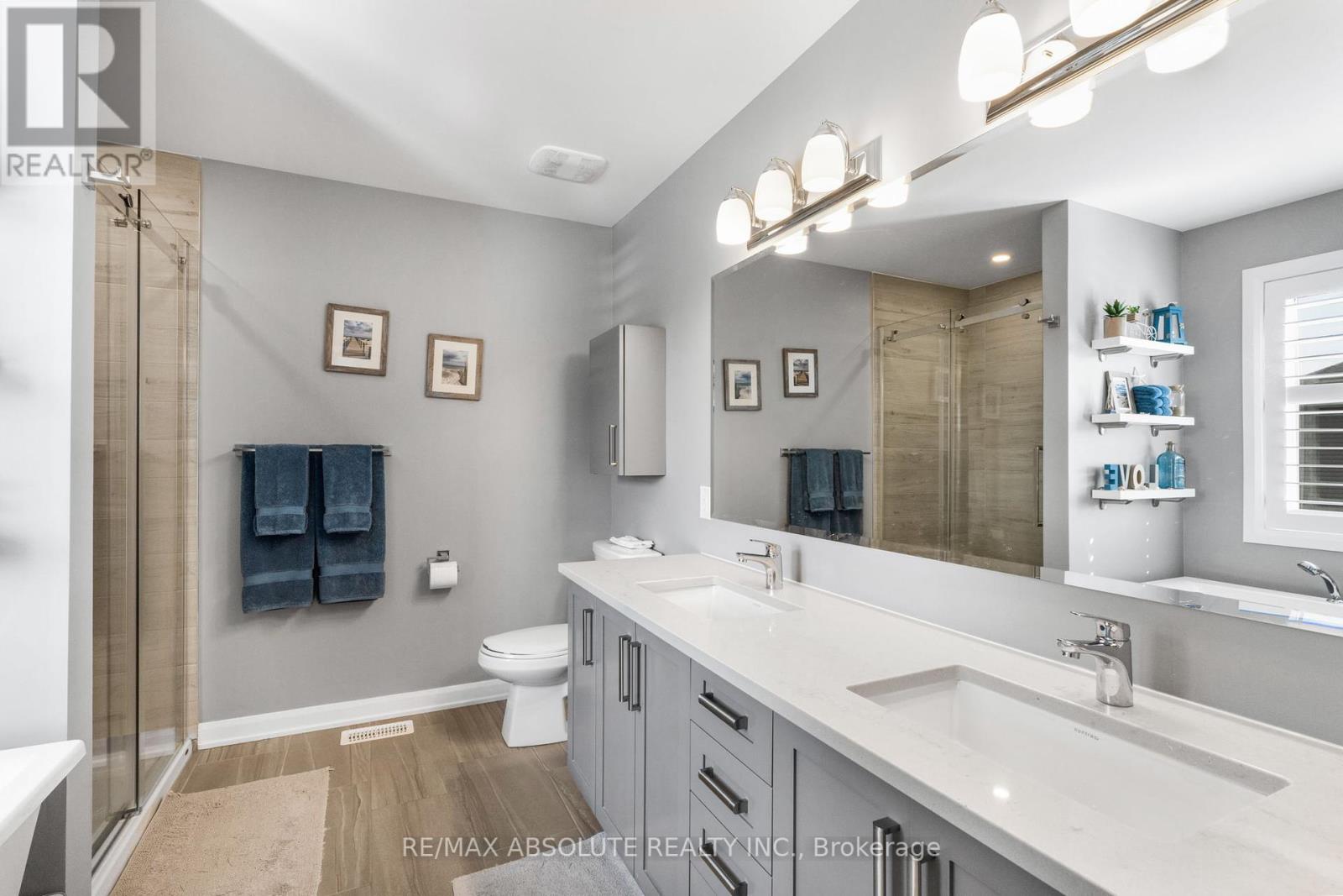 Photo 18 of 710 Coast Circle, Ottawa ON