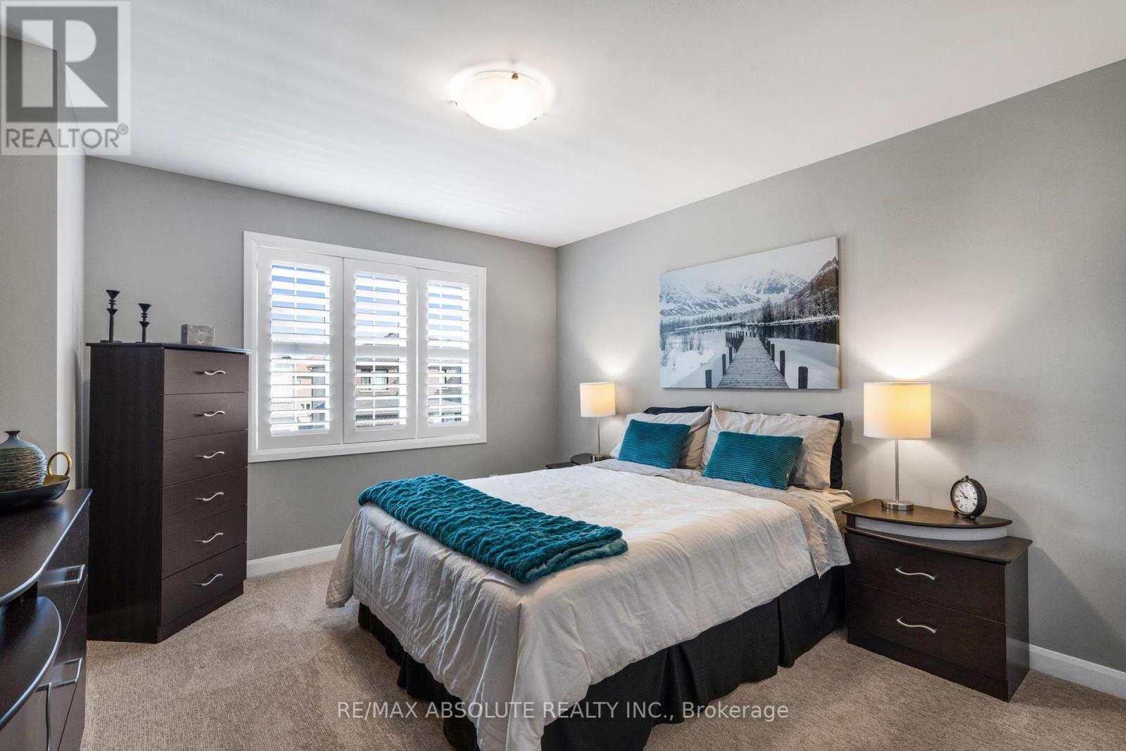 Photo 13 of 710 Coast Circle, Ottawa ON