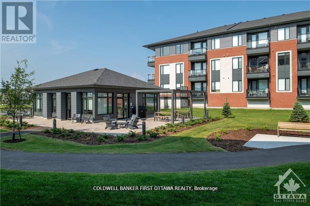 Photo 11 of 302 520 Pimiwidon Street, Ottawa ON