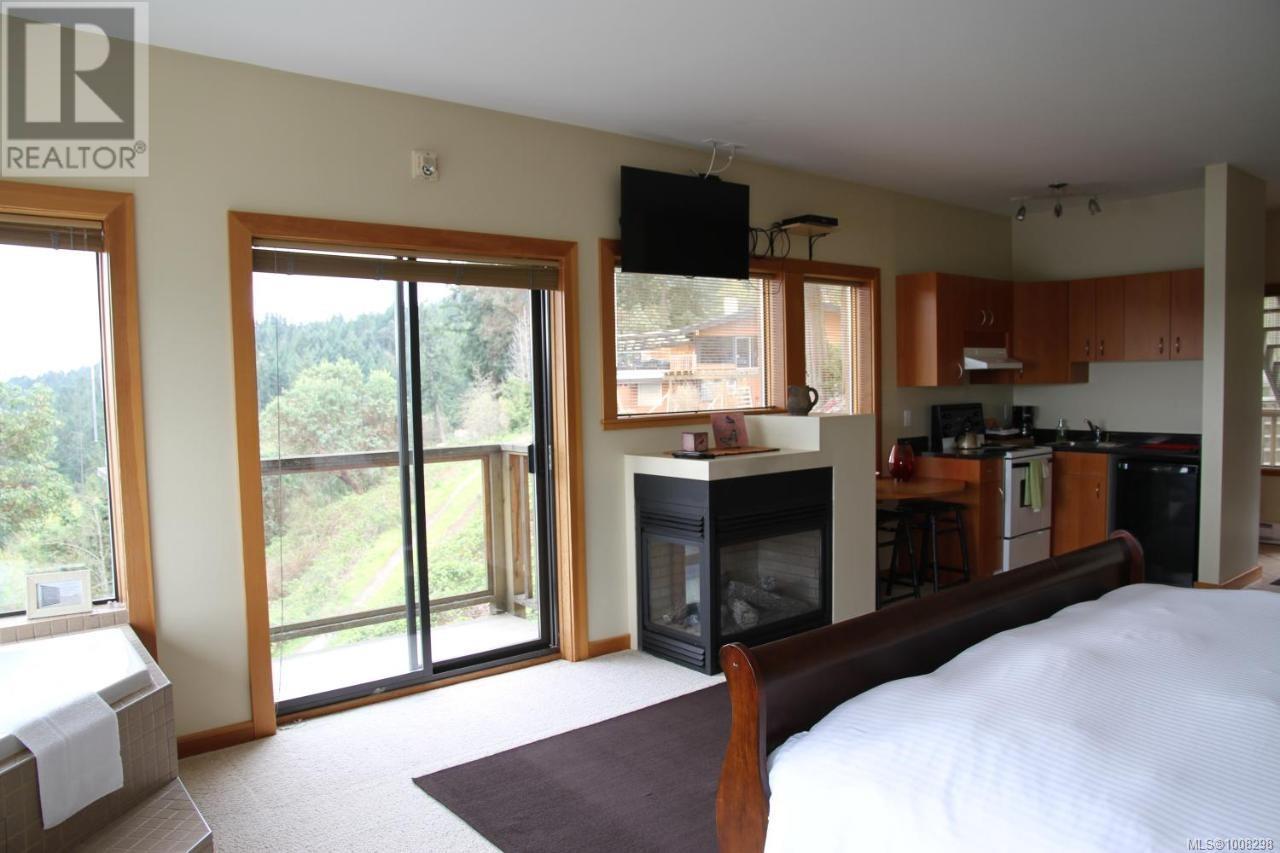 Photo 10 of Lot A 265 Trans Canada Hwy, Malahat BC