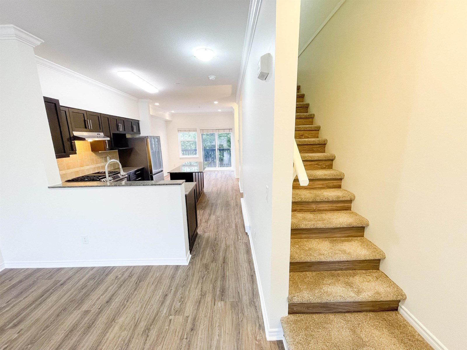Photo 14 of 31 21535 88 Avenue, Langley BC