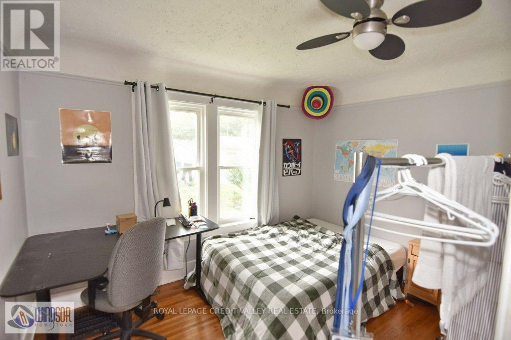 Photo 13 of 1011 Lena Avenue, Windsor ON