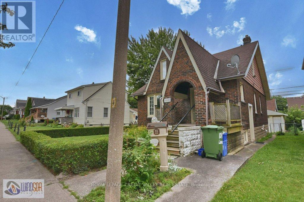 Photo 33 of 1011 Lena Avenue, Windsor ON