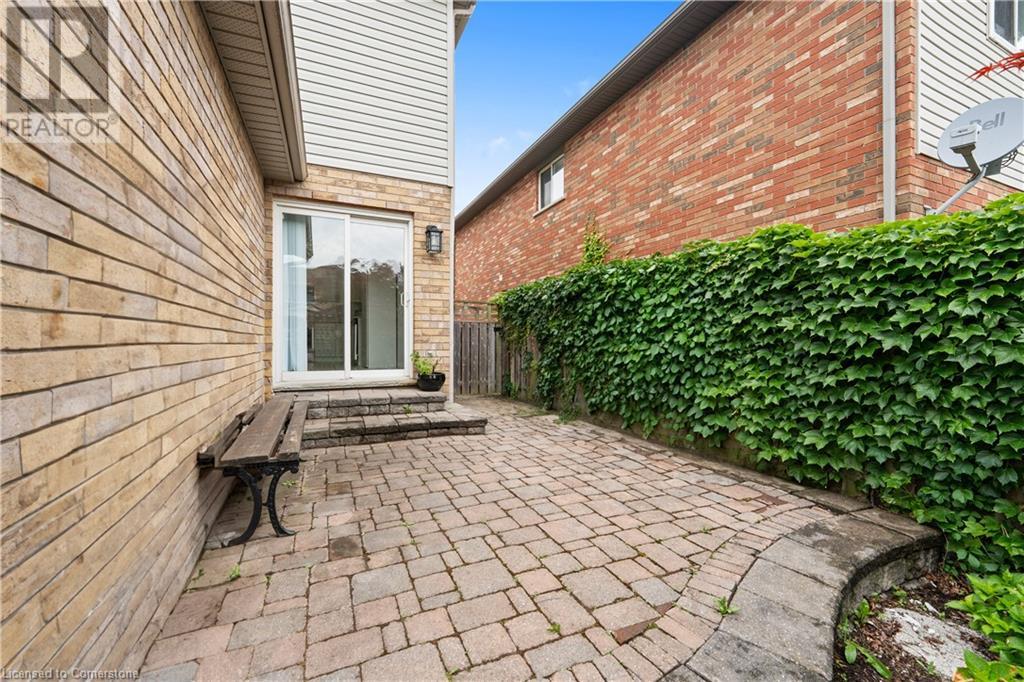 Photo 26 of 1 Hillcroft Drive, Hamilton ON