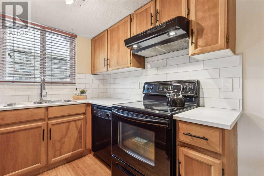 Single Family House for Sale in   Grier Avenue NE Greenview Calgary 