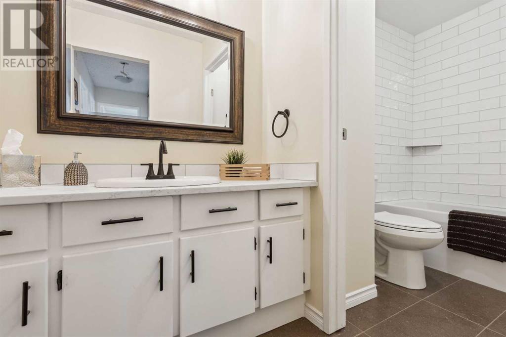 Single Family House for Sale in   Grier Avenue NE Greenview Calgary 