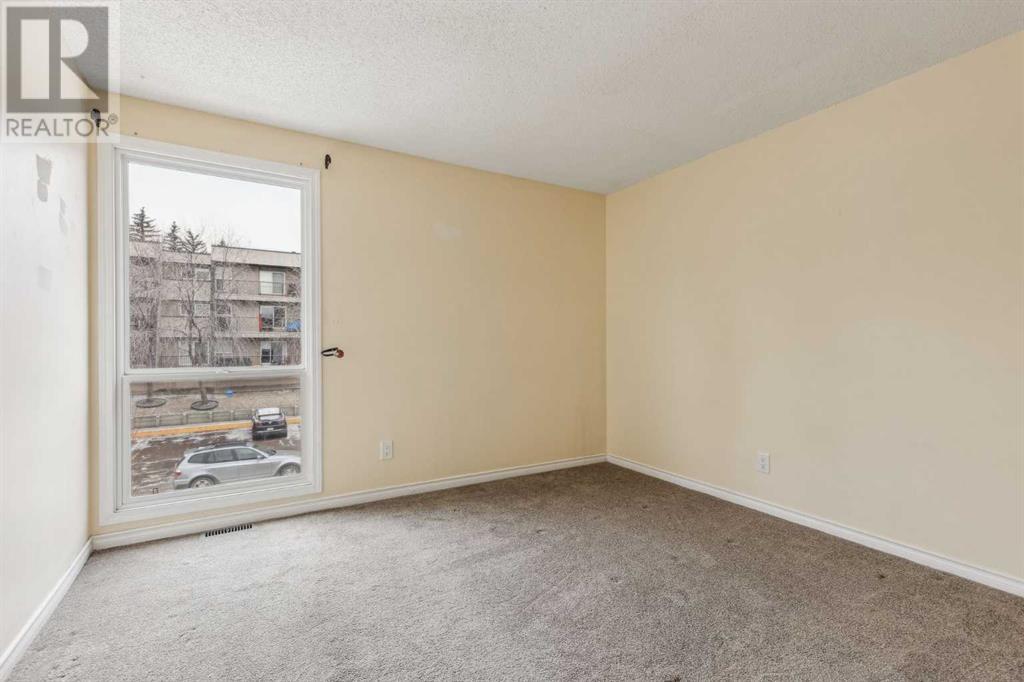 Single Family House for Sale in   Grier Avenue NE Greenview Calgary 