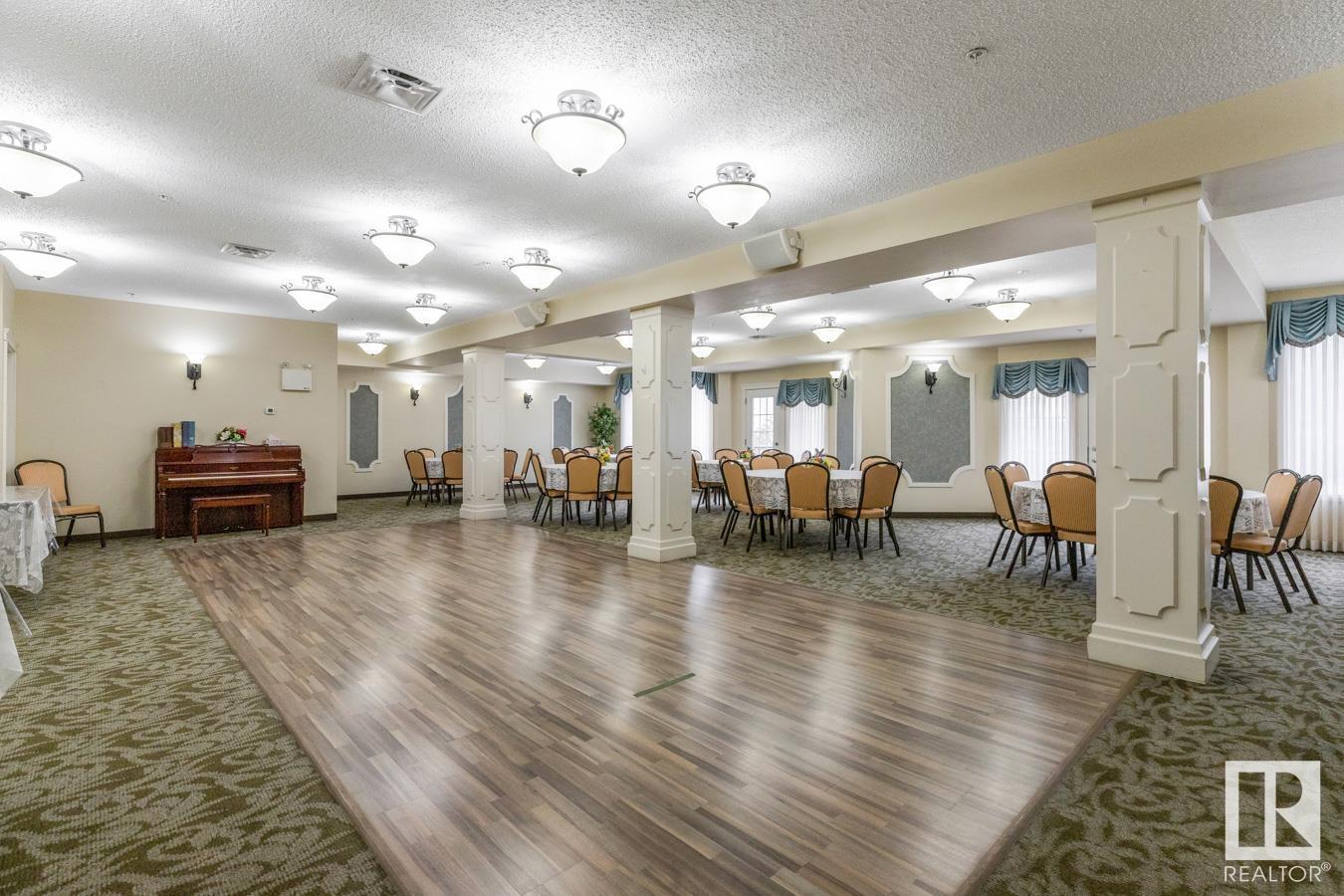 Photo 33 of 209 9820 165 St Nw, Edmonton AB