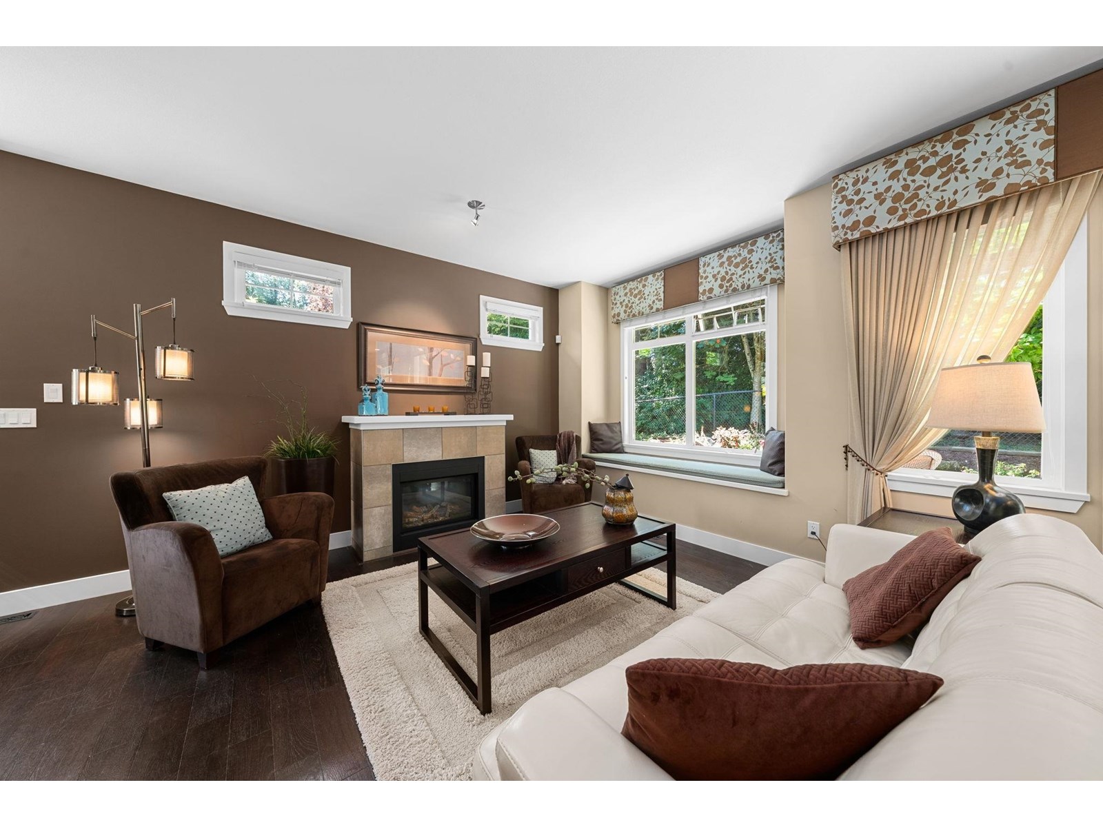 Photo 3 of 28 15454 32 Avenue, Surrey BC
