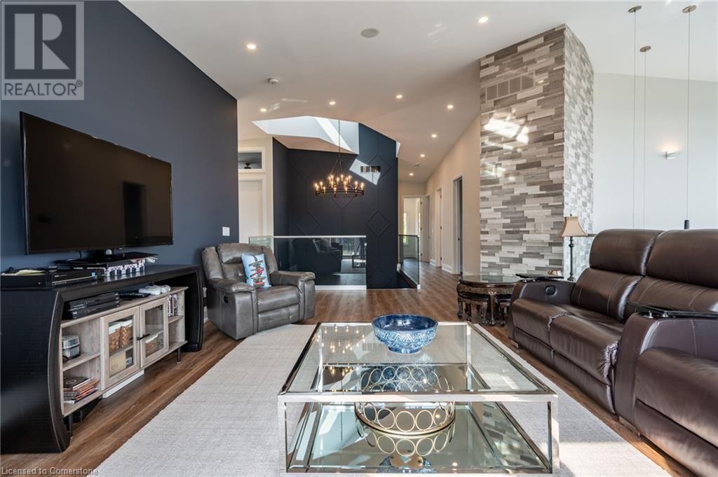 Photo 10 of 5500 Steeles Avenue W, Milton ON