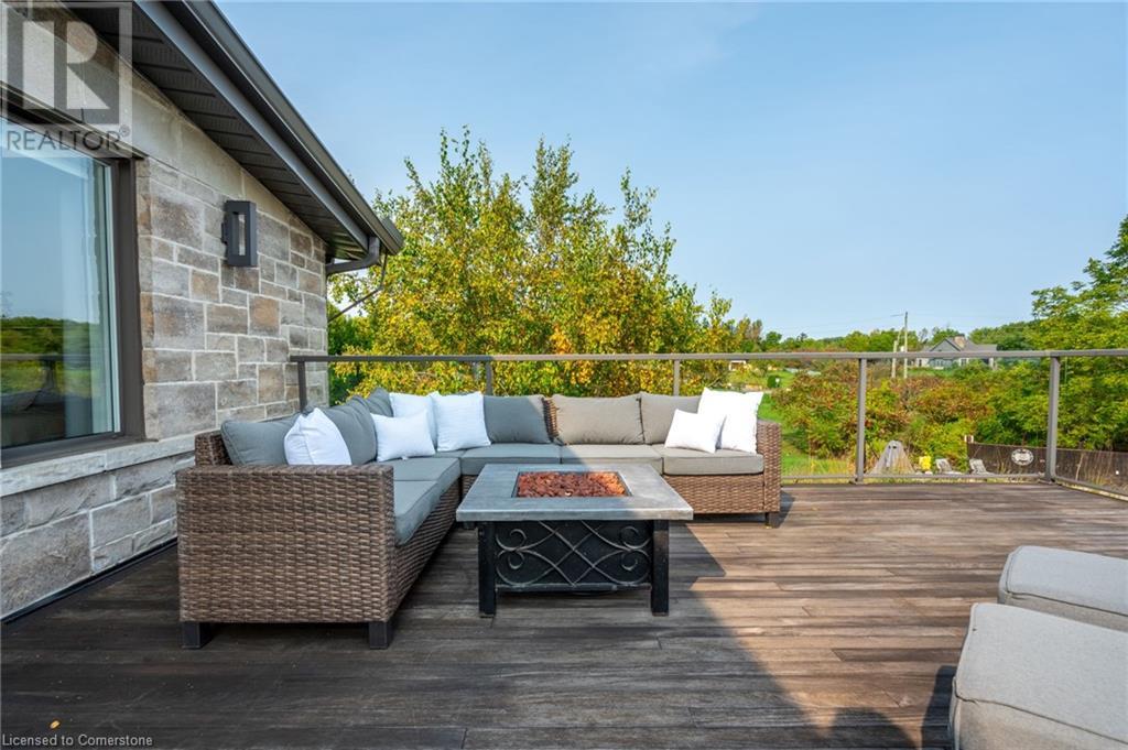 Photo 11 of 5500 Steeles Avenue W, Milton ON