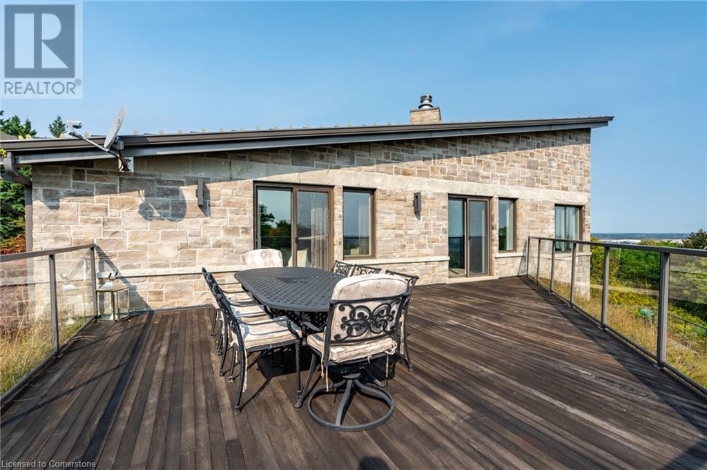 Photo 12 of 5500 Steeles Avenue W, Milton ON