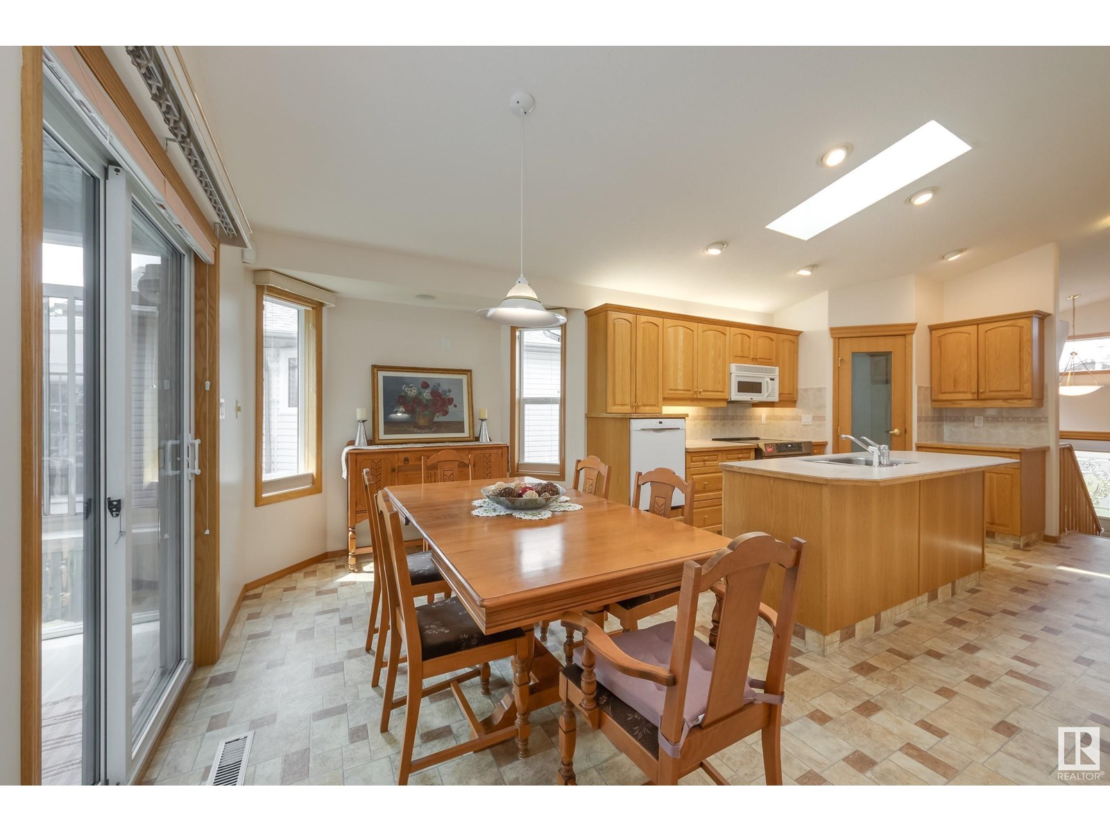 Photo 37 of 446 Davenport Dr, Sherwood Park AB