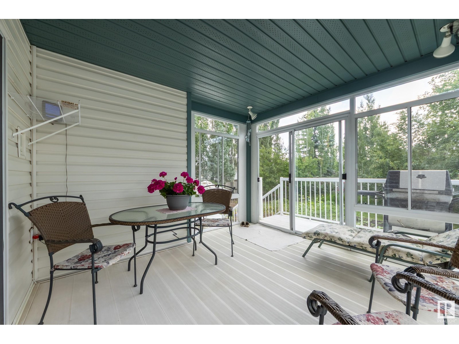 Photo 19 of 446 Davenport Dr, Sherwood Park AB