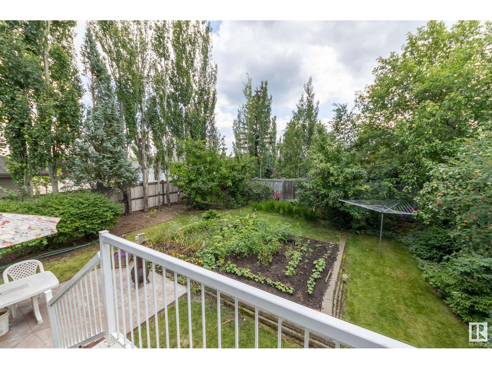 Photo 40 of 446 Davenport Dr, Sherwood Park AB