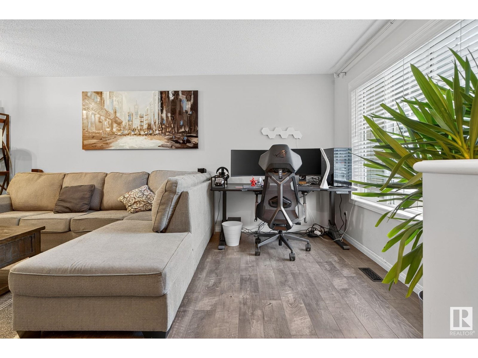 Photo 6 of 80 3305 Orchards Link Li Sw, Edmonton AB