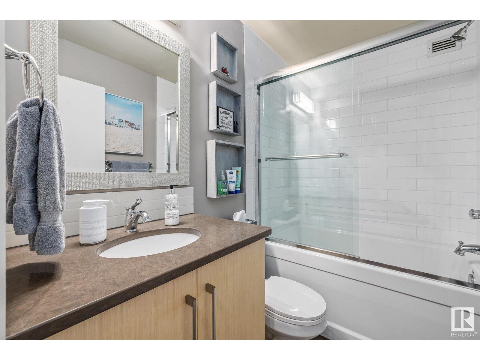 Photo 15 of 1605 11307 99 Av Nw, Edmonton AB