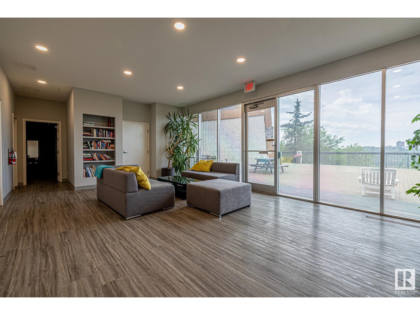 Photo 27 of 1605 11307 99 Av Nw, Edmonton AB