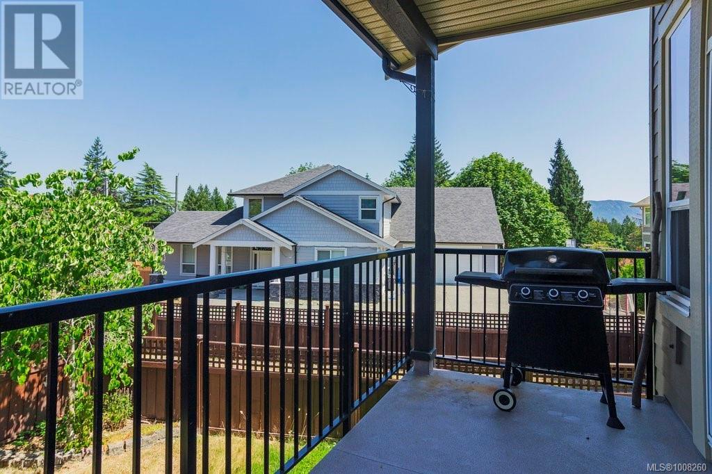 Photo 13 of 14 3101 Cliffs Rd, Duncan BC