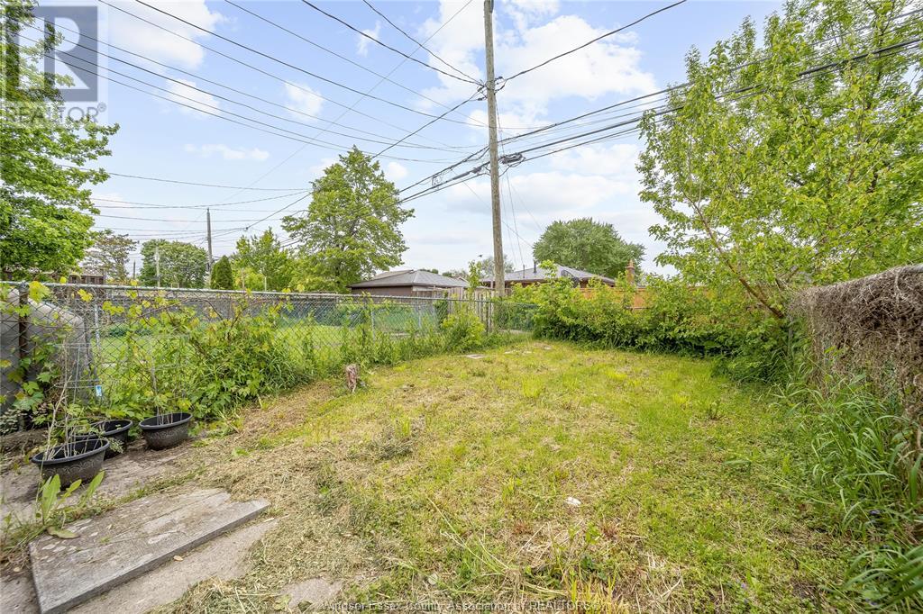 Photo 17 of 1142 Mercer Street, Windsor ON