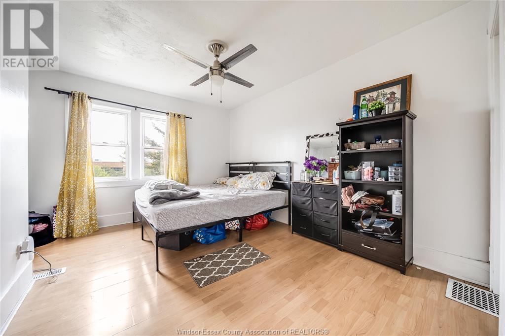 Photo 33 of 1142 Mercer Street, Windsor ON