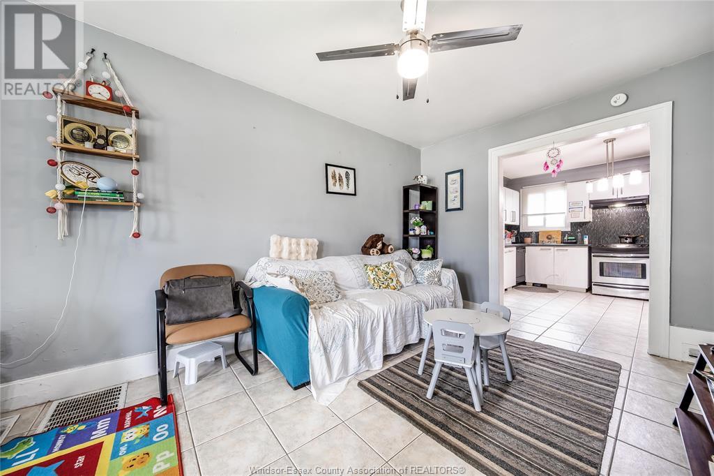 Photo 15 of 1142 Mercer Street, Windsor ON