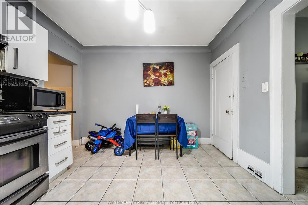 Photo 6 of 1142 Mercer Street, Windsor ON