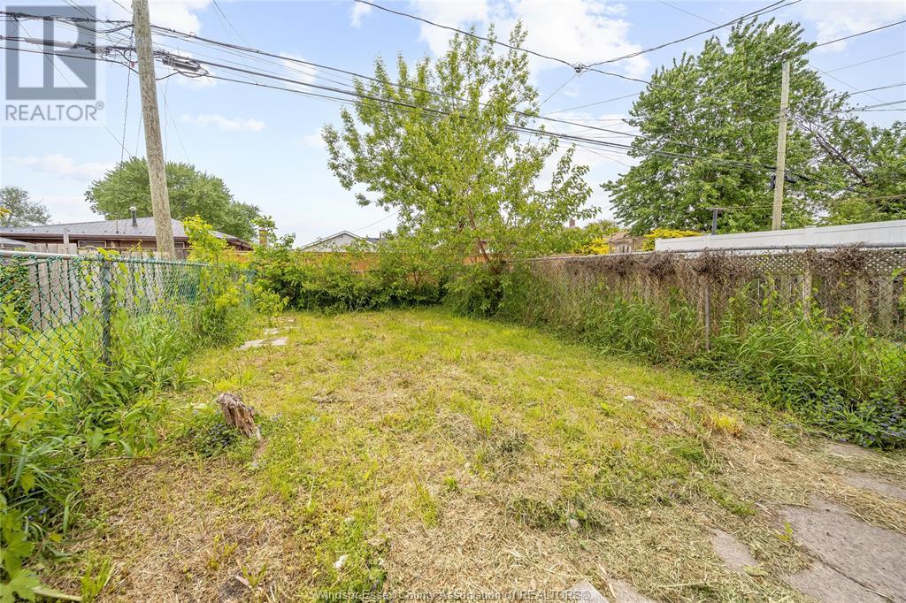 Photo 31 of 1142 Mercer Street, Windsor ON