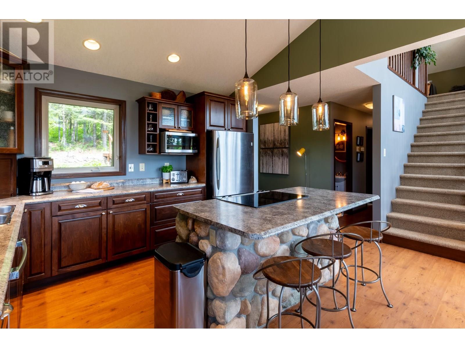 Photo 7 of 17625 W Thompson Road, Prince George BC