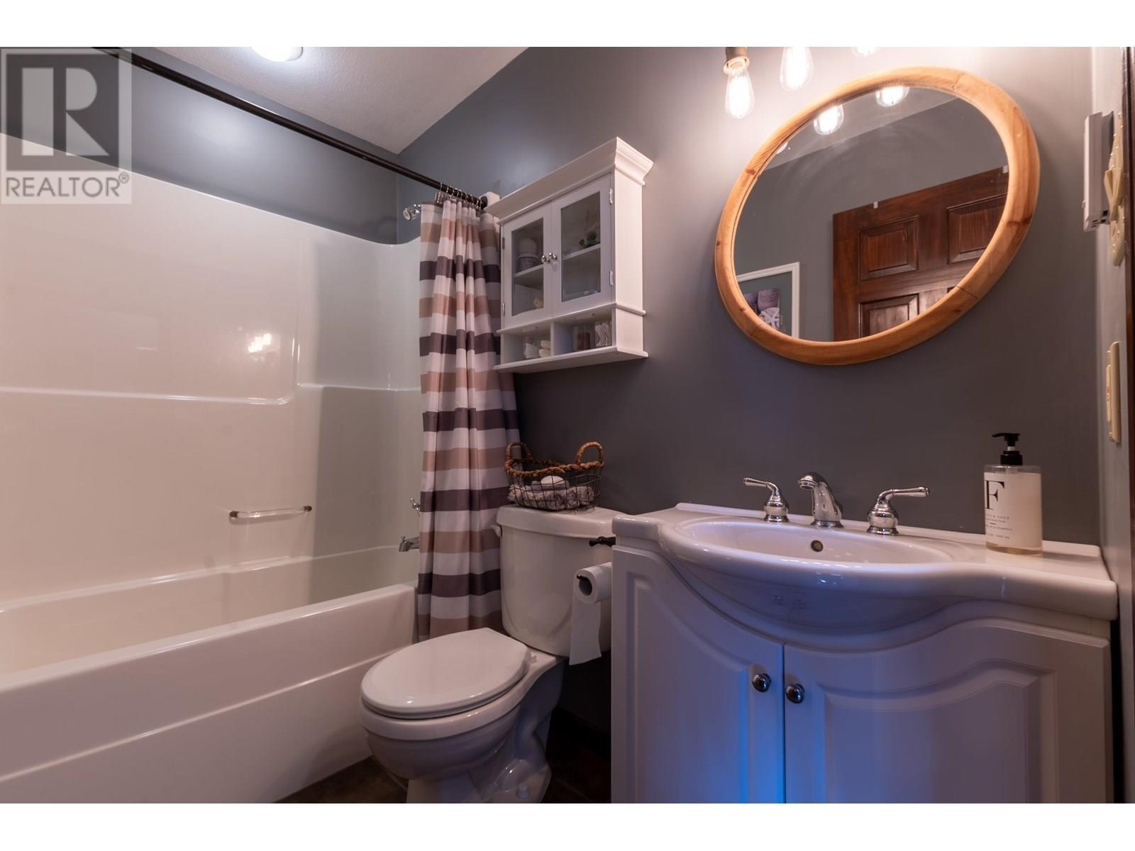 Photo 9 of 17625 W Thompson Road, Prince George BC