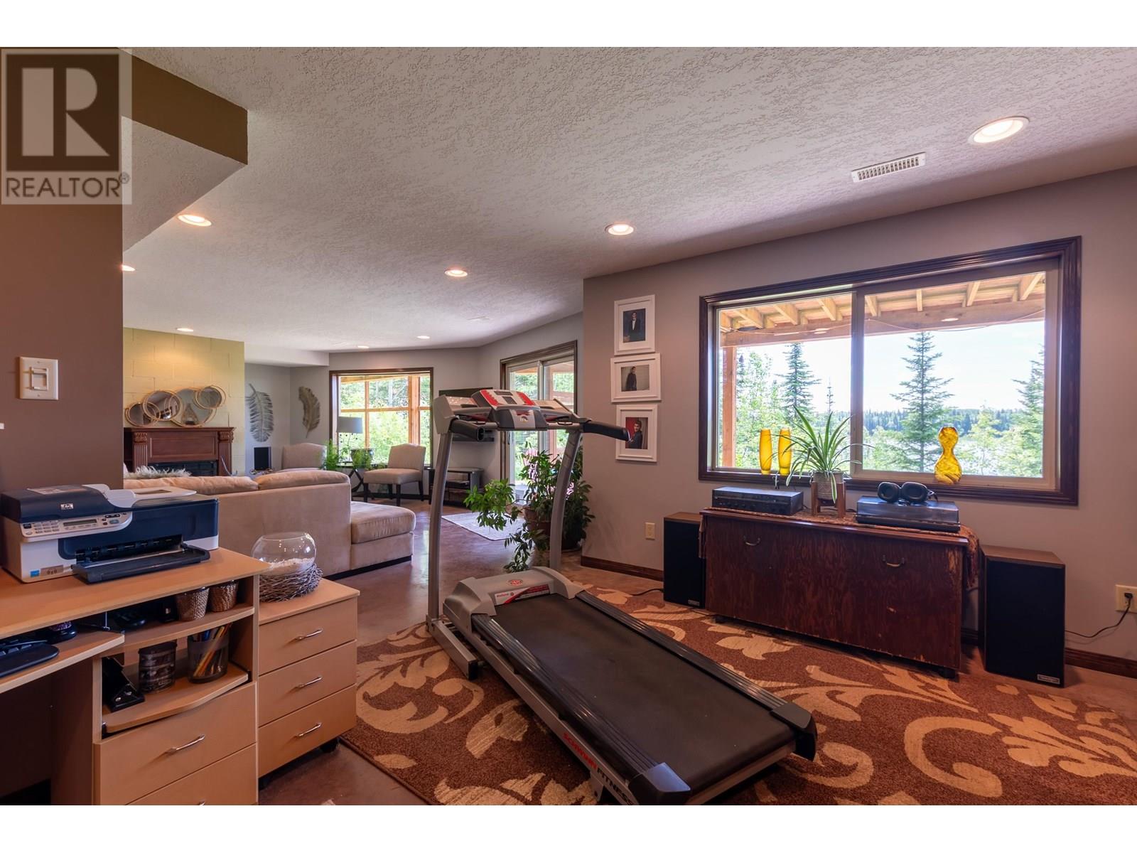 Photo 12 of 17625 W Thompson Road, Prince George BC