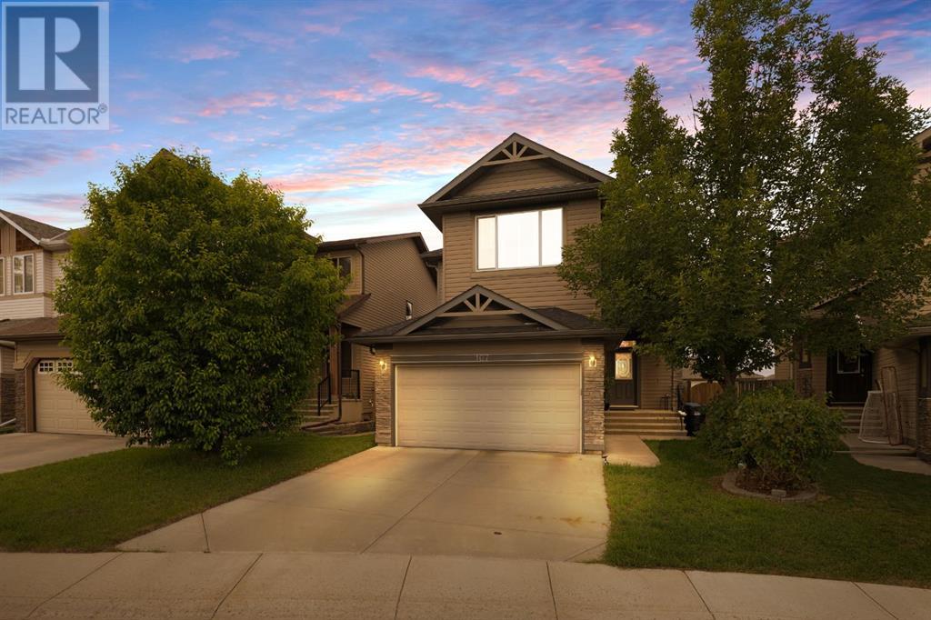 Photo 1 of 107 Everoak Green Sw, Calgary AB