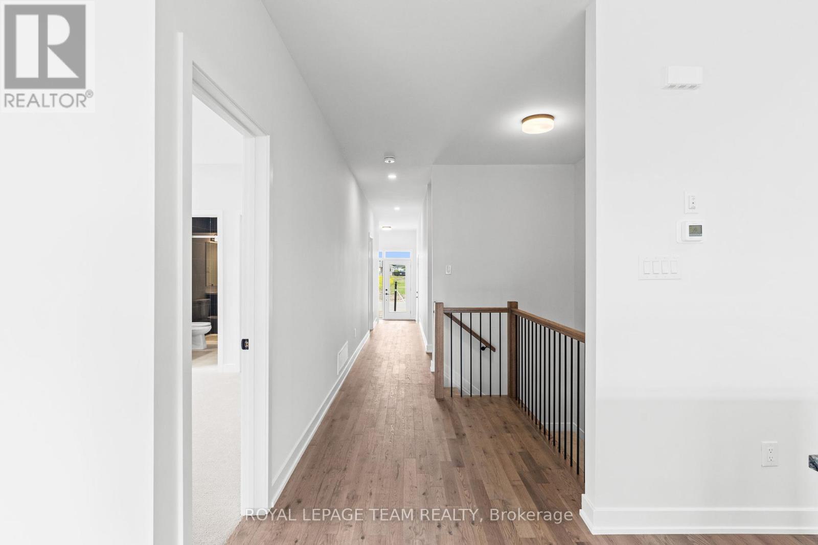 Photo 24 of 1053 Moore Street, Brockville ON