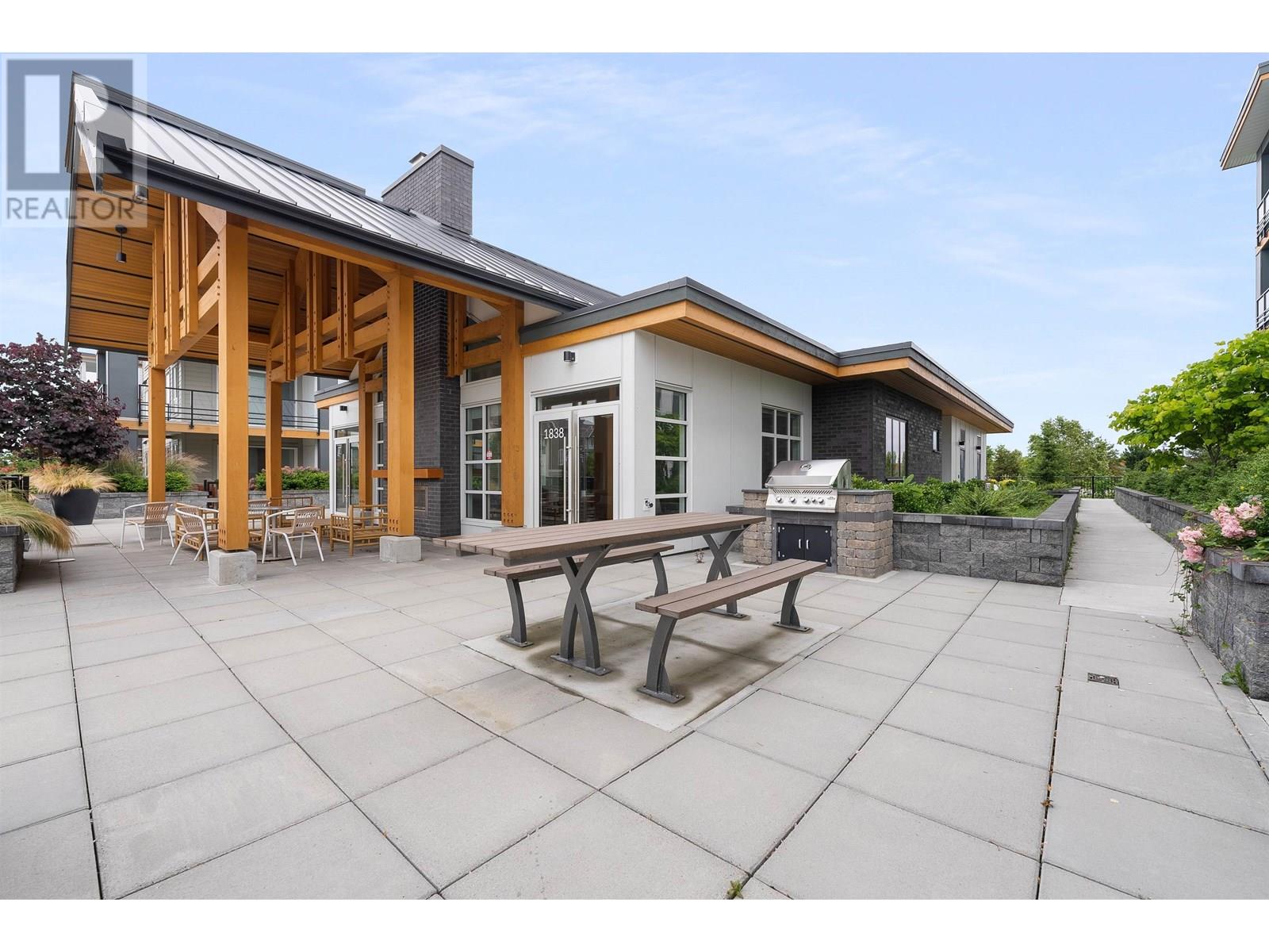 Photo 20 of 401 1892 Starling Drive, Tsawwassen BC