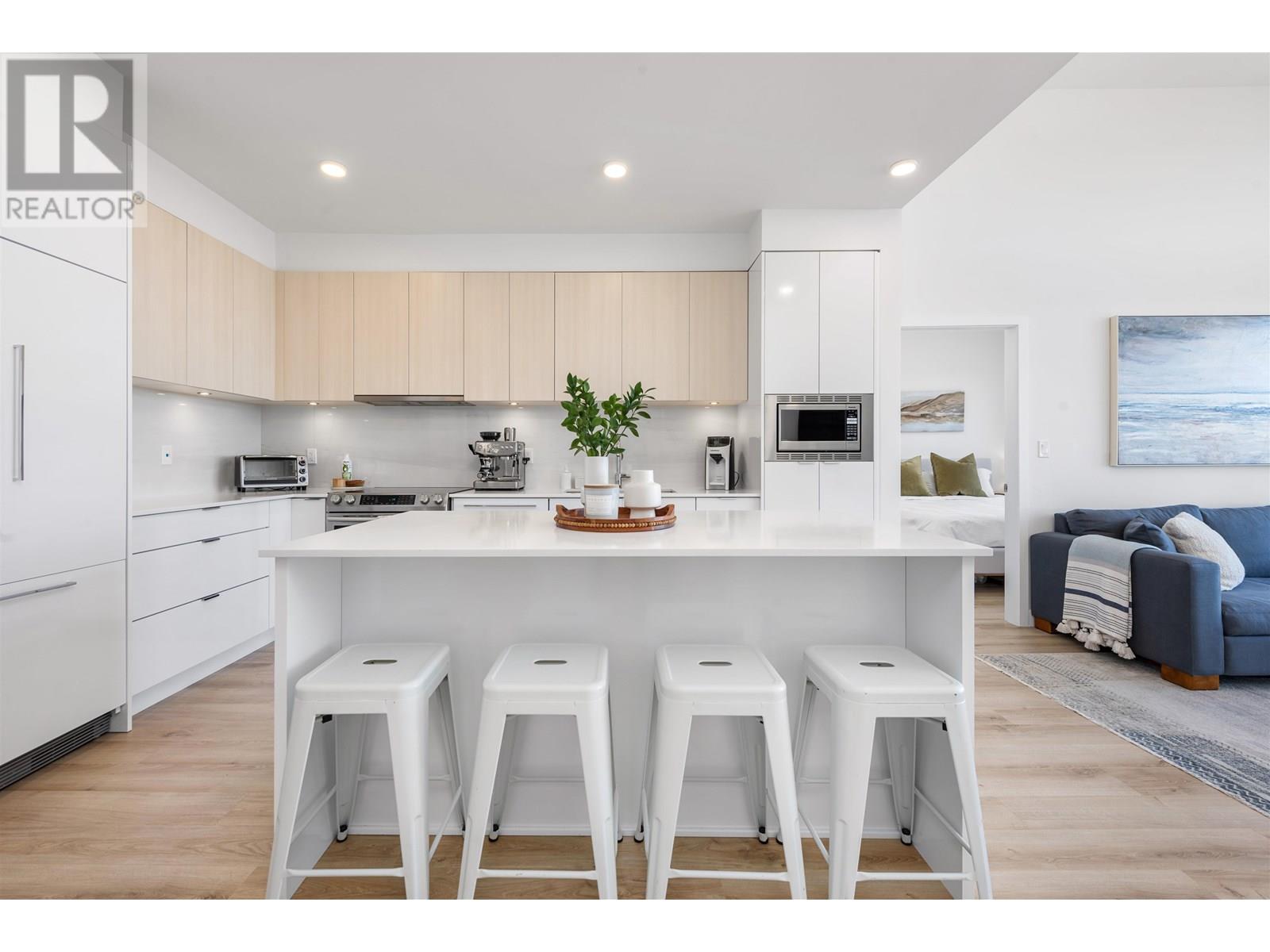 Photo 37 of 401 1892 Starling Drive, Tsawwassen BC